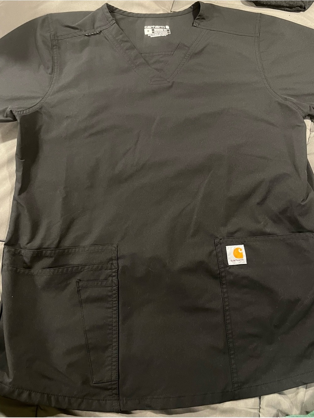 Carhartt Medium Women’s Black V-Neck Work Scrub Top